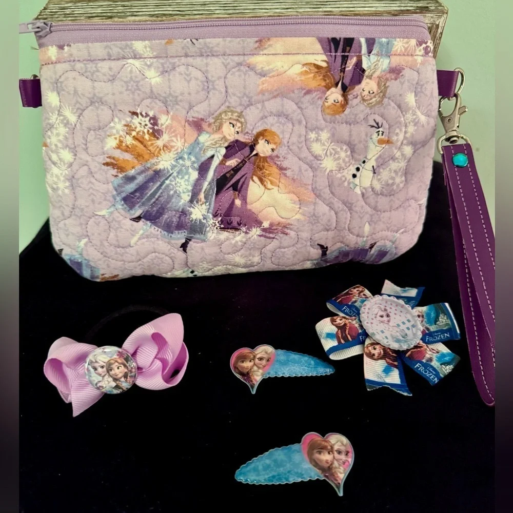 Disney Frozen mini bag and hair accessories